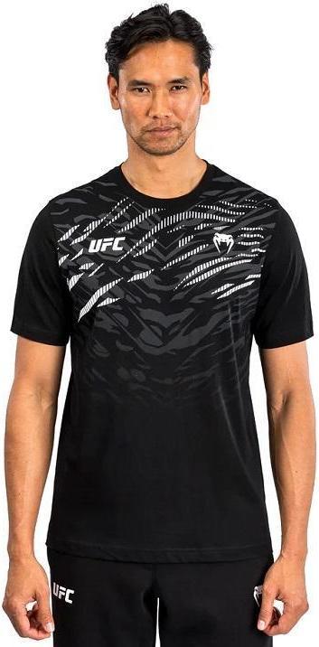 UFC Fusion by Venum Replica Men's T-shirt / Schwarz / Small (S)