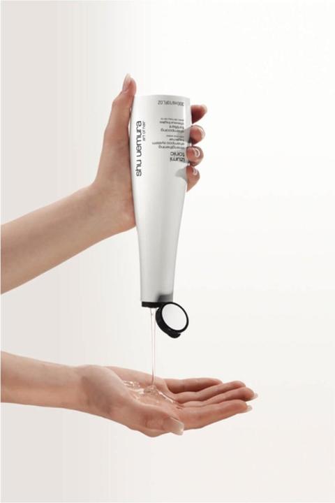 Produktbild Shu Uemura Izumi Tonic (300 ml, Flüssiges Shampoo)