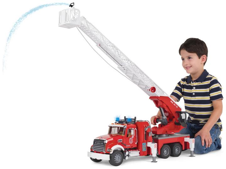 Actual product image Bruder Mack Granite Fire Department