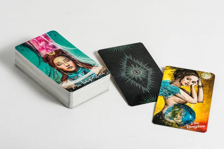 Produktbild Licht und Schatten Tarot (Deutsch)