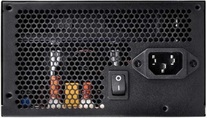 Produktbild Silverstone SST-ST70F-ES230 - Strider Essential Serie, 700W 80 Plus 230V EU ATX flüsterleises PC-Net (700 W)