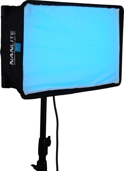 Actual product image Nanlite PavoSlim 120C (Studio light, Surface luminaire, Video light)