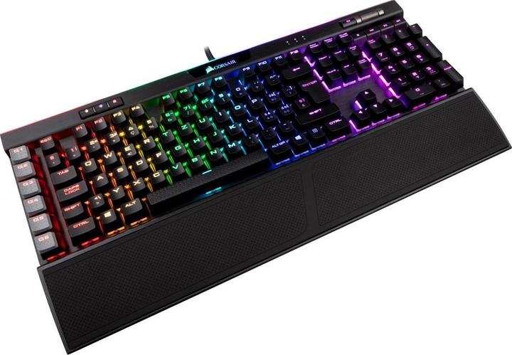 Actual product image Corsair K95 (CH, Cable)