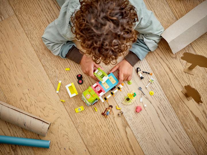 Produktbild LEGO Recycling-Auto (41712, LEGO Friends)
