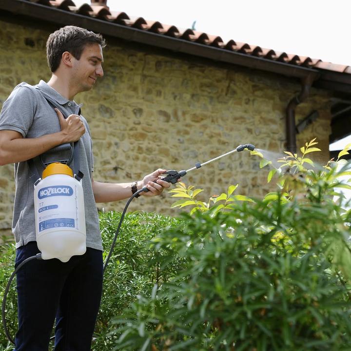 Actual product image Hozelock Standard Pressure Sprayer 7 l (7 l)