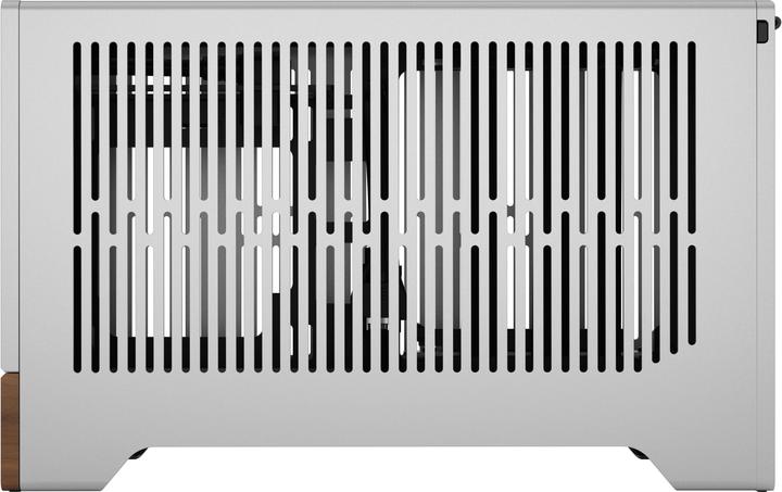 Actual product image Fractal Terra (Mini-ITX)