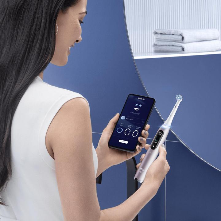 Actual product image Oral-B iO Series 9N (Oscillating toothbrush)