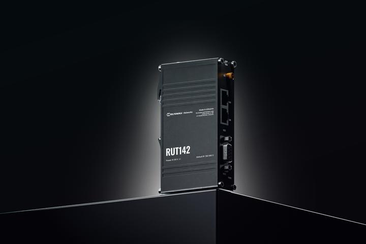 Immagine prodotto Teltonika RETI RUT142 Router industriale RS232