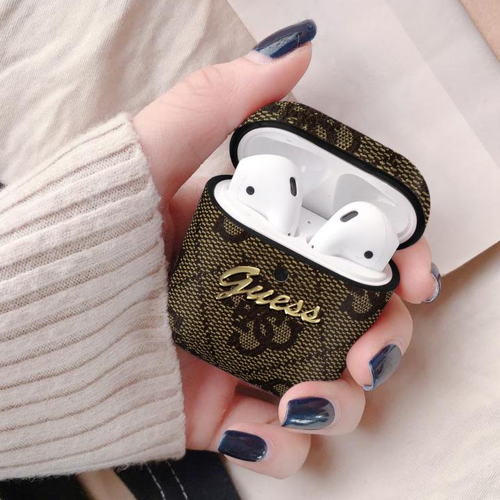 Produktbild Guess Cover 4G Script (Kopfhörer Hülle)