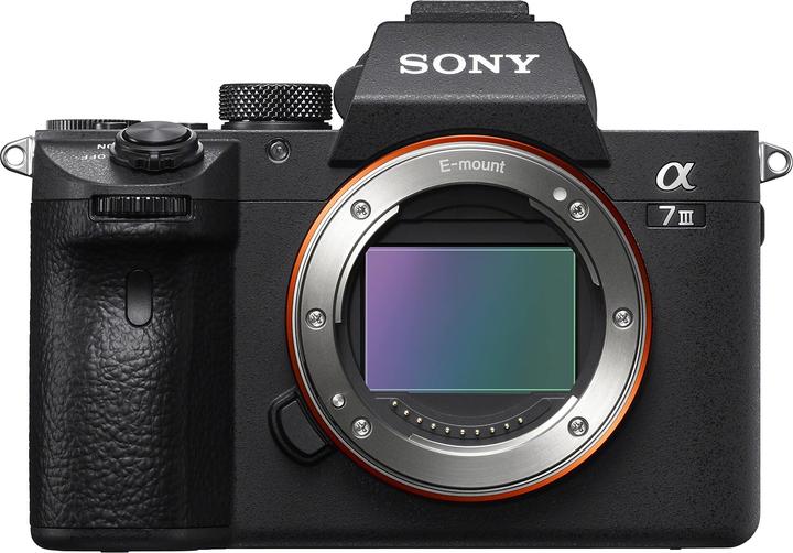 Sony Alpha 7 III (24 - 75 mm, 24.20 Mpx, Full frame)