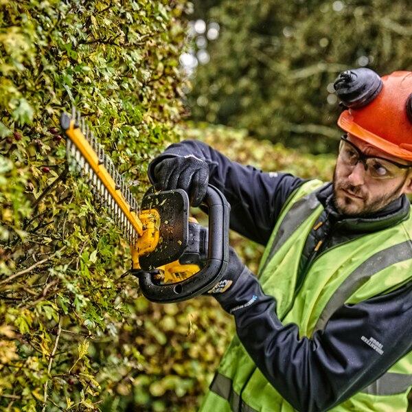 Produktbild DeWalt DCMHT563N (Akkuheckenschere)