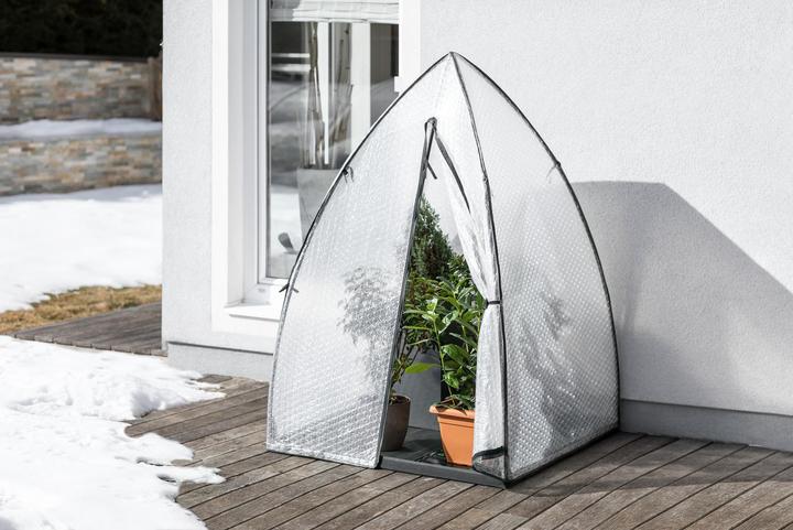 Actual product image Windhager Yukon winter shelter tent