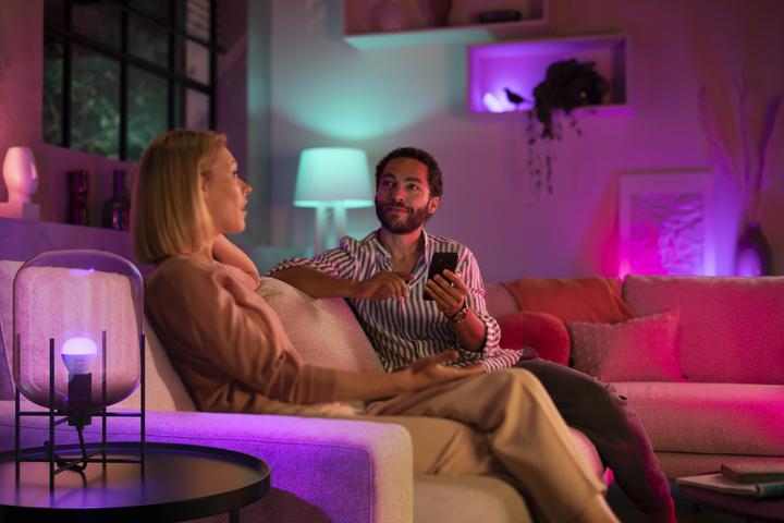Produktbild Philips Hue White & Color Ambiance Luster (E14, 5.10 W, 470 lm, 2 x, F)