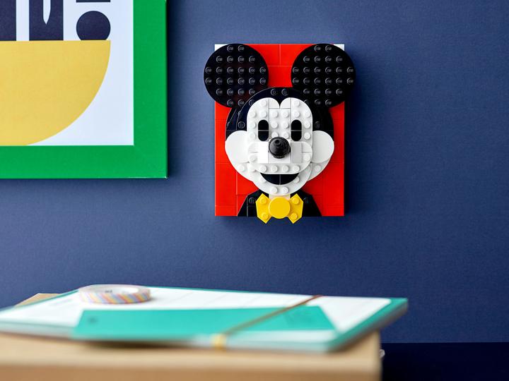 Image du produit LEGO Brick Sketches - Mickey Mouse (40456, LEGO Disney, LEGO difficiles à trouver)