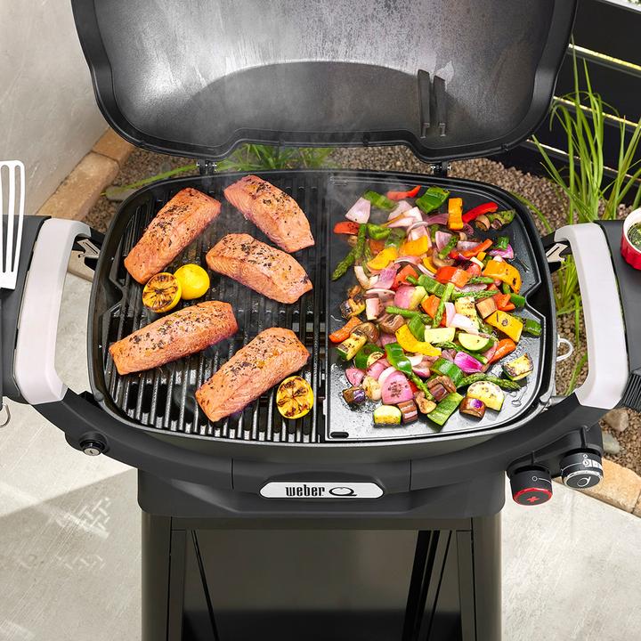 Actual product image Weber Premium Abdeckhaube - für Q3000N-Serie