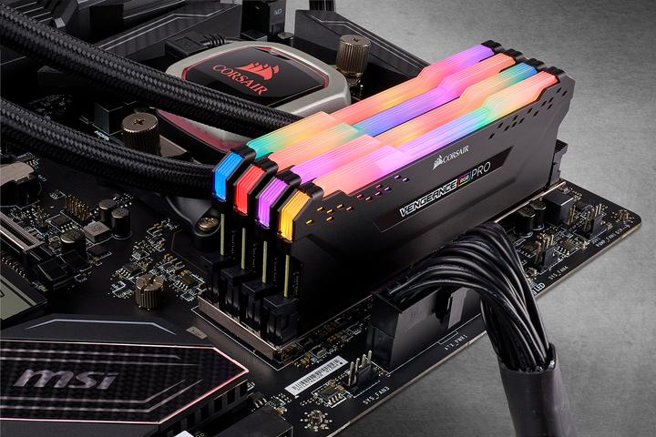 Produktbild Corsair DDR4 C16, 288-pin, Intel XMP 2.0 (4 x 32GB, 3200 MHz, DDR4-RAM, DIMM)