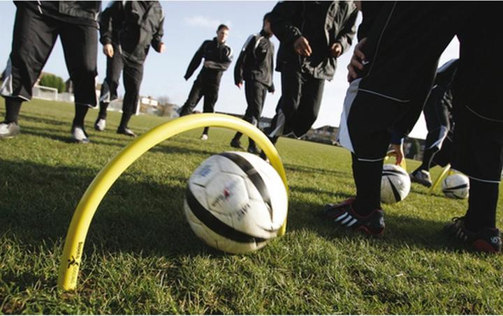 Precision Bogen Fussballpassspieltrainer