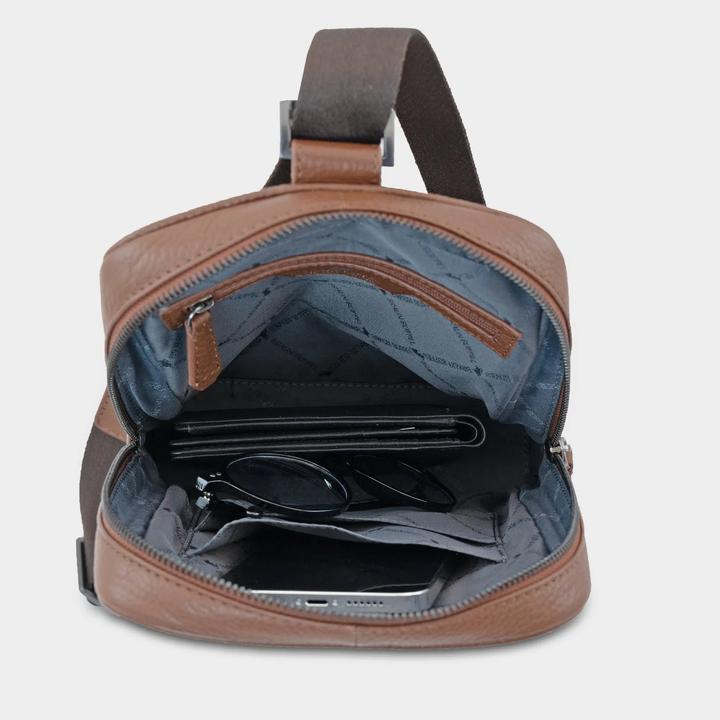 Actual product image Braun Büffel THEO Cross Body