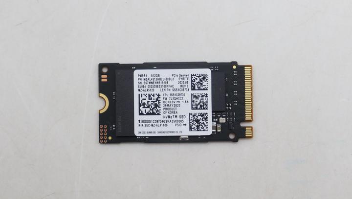 Image du produit Lenovo SSD SAM PM9B1 512G 2242 PCIe (512 Go, M.2 2242)