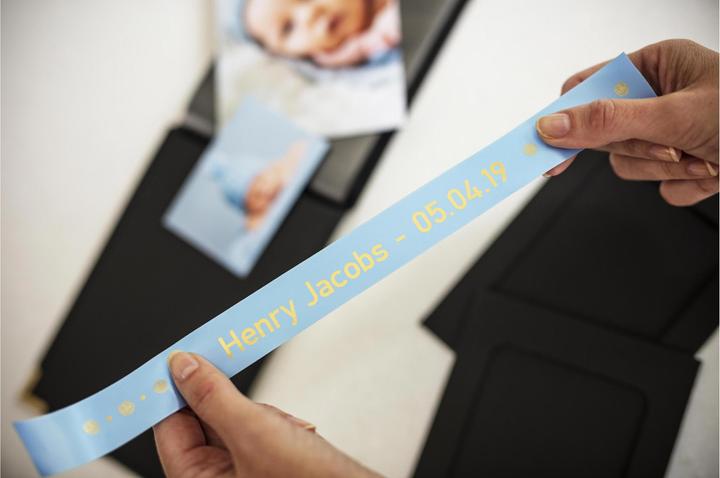Produktbild Brother TZE-RL54 (2.40 cm, Blau)
