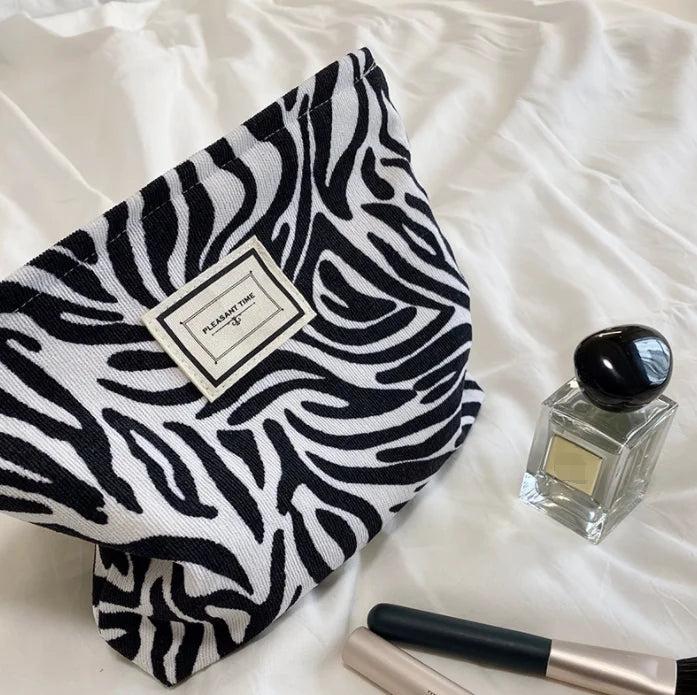 Produktbild Only-Bags.Store Grosses Fassungsvermögen Waschtasche Kupplung Kosmetiktasche Beutel Multifunktionale tragbare