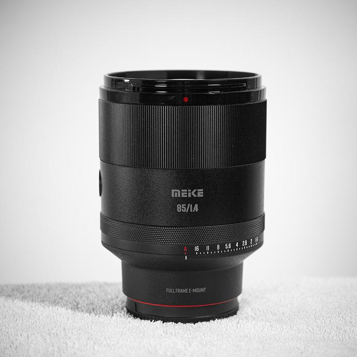 Actual product image Meike 85mm f/1.4 AF STM Lens Fullframe (Sony E)
