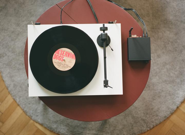Actual product image Pro-Ject E1 BT (AT3600L) (Manual)