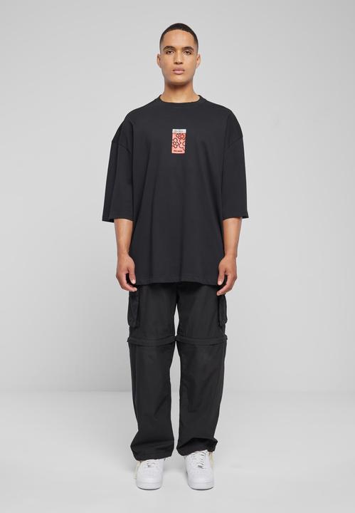 Actual product image Urban Classics Puffer Peace Huge Tee - 18467 (M)