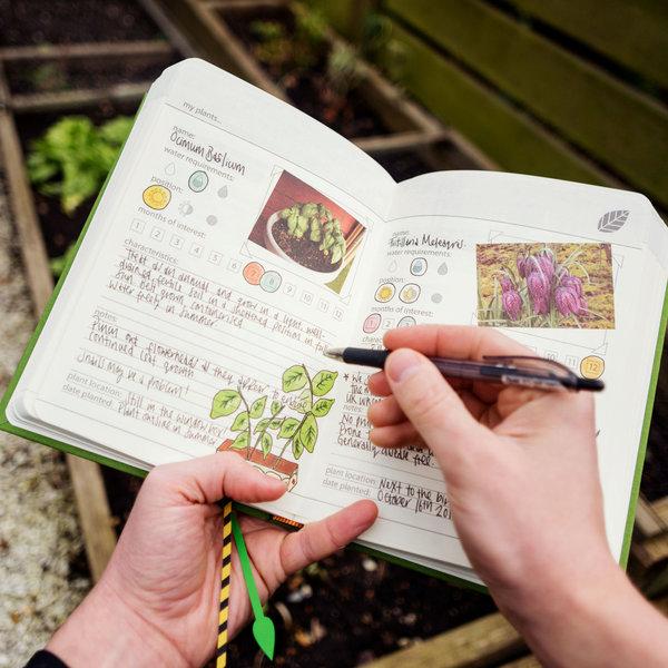 Immagine prodotto Suck UK Garden (16 x 22 cm, Righe, Nessuna rilegatura)