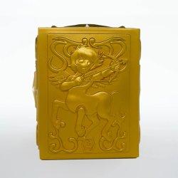 Immagine prodotto Plastoy - Les Chevaliers du Zodiaque - Tirelire Boîte de Pandore du Chevalier d'Or du Sagittaire - Aiolos
