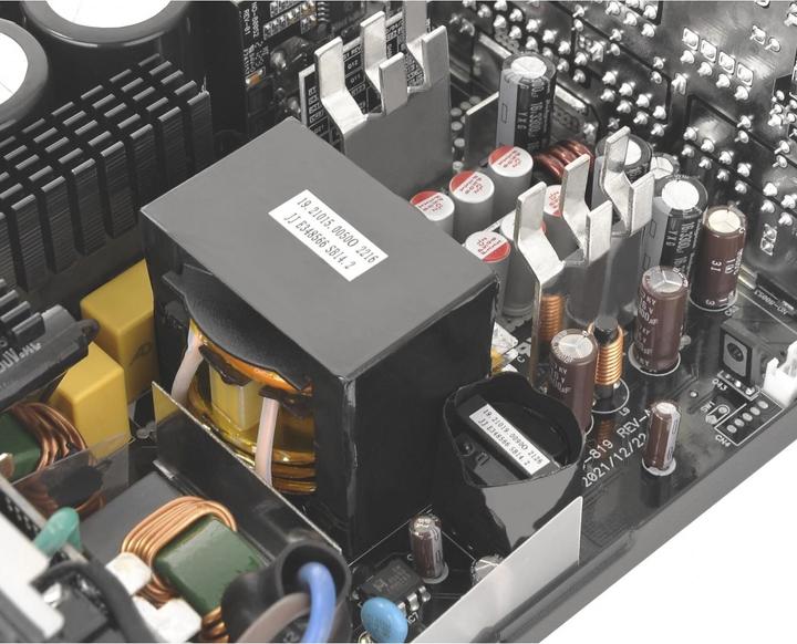 Immagine prodotto Thermaltake Toughpower GF3 (1650 W)