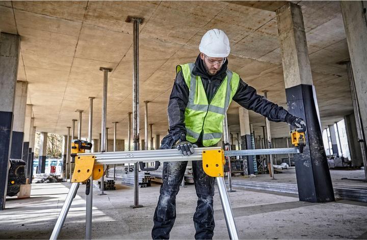 Produktbild DeWalt Untergestell (kompakt) DE7033 für Kapp und Gehrungssägen (25 cm, 250 cm)