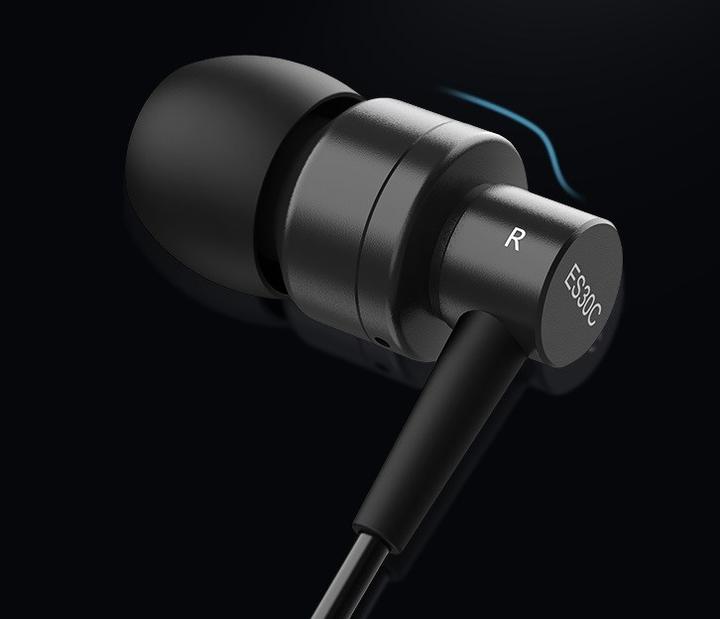 Immagine prodotto SoundMagic ES30D ausinės (ANC, Cablato)