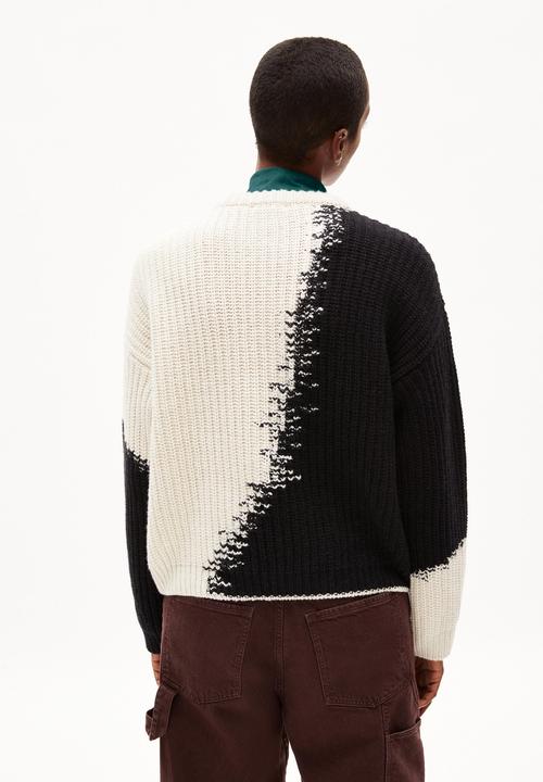 Image du produit Armedangels Long Sleeve Miyaar Pullover Round Neck Black/Oat (L)
