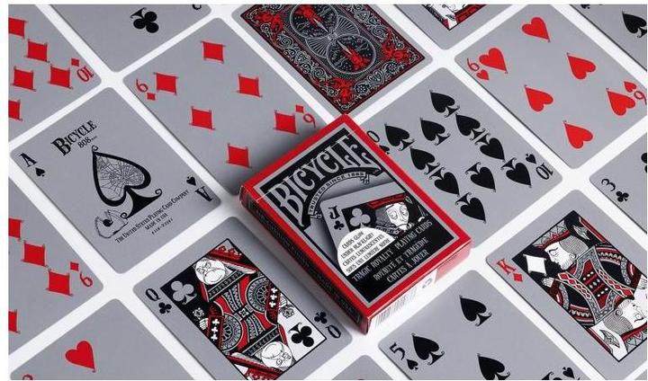 Image du produit Bicycle Tragic Royality (Anglais)