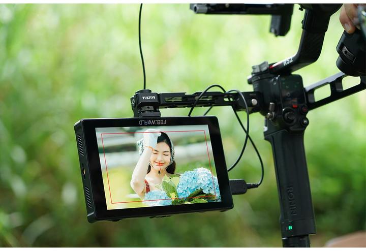 Actual product image Feelworld F7 PLUS HDMI Monitor (7", Full HD)