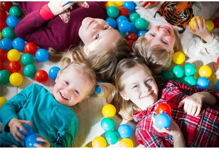 Produktbild Knorrtoys Bälleset ca. Ø7 cm - 100 balls/colorful