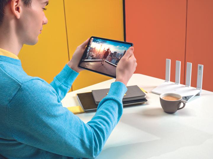Productafbeelding Huawei MatePad (Alleen WLAN, 10.40", 64 GB, Middernachtsgrijs)