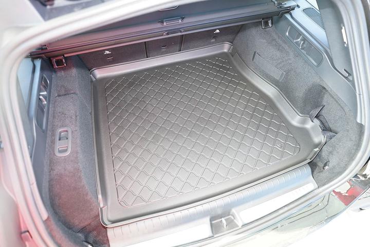 Produktbild Aristar Kofferraumwanne für Mercedes C-Klasse (W206) T Plug-in Hybrid ab 10.2021