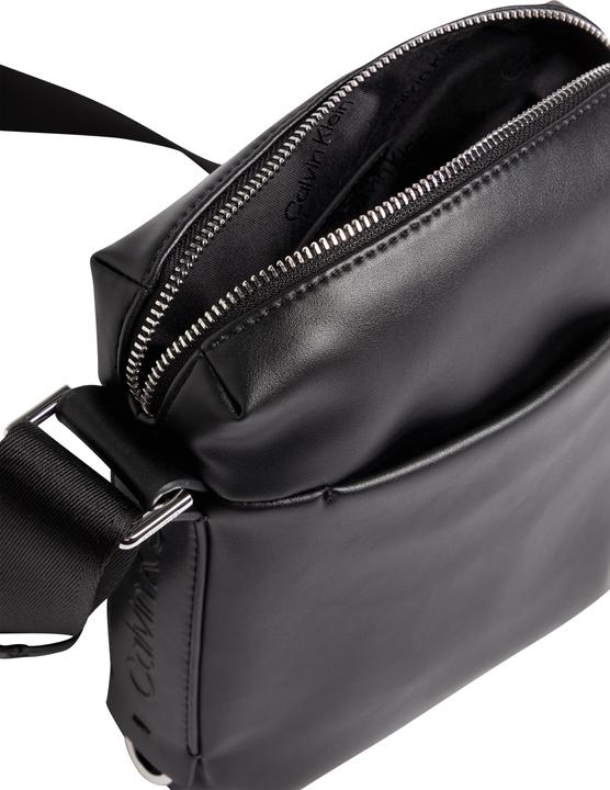 Image du produit Calvin Klein CK Soft Reporter S CK Noir (49% POLYURÉTHANE, 51% COTON RECYCLÉ)