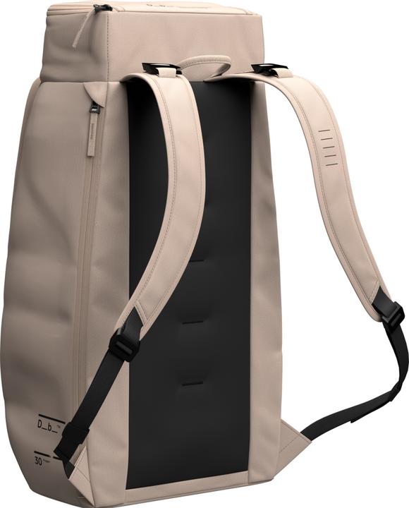 Actual product image D_b_ Hugger Backpack (30 l)