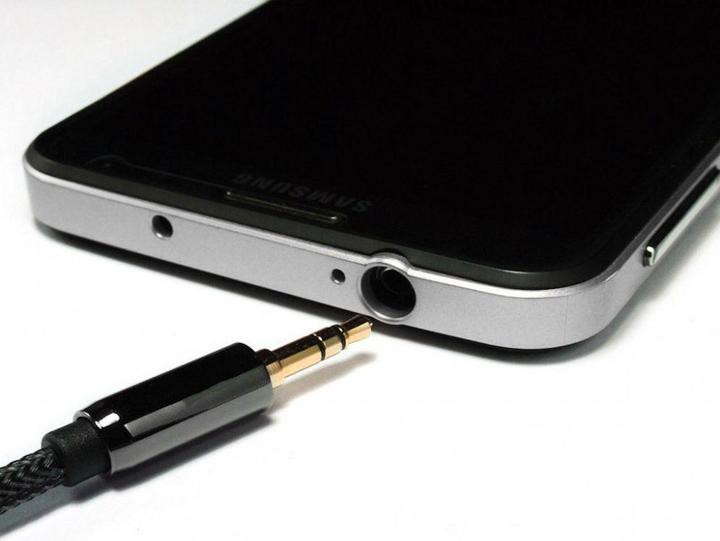 Produktbild Wozinsky universal mini jack cable 2x AUX cable 3 m black (3 m)