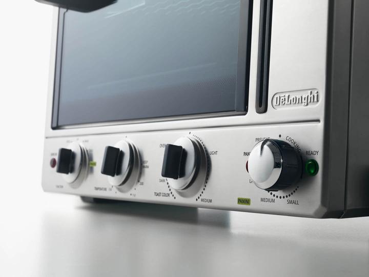 Actual product image De'Longhi Panini EOP2046