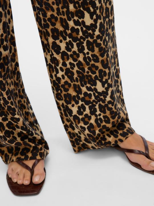 Actual product image Vero Moda VMJESMILO Mid-rise waist trousers Wide leg trousers (M)