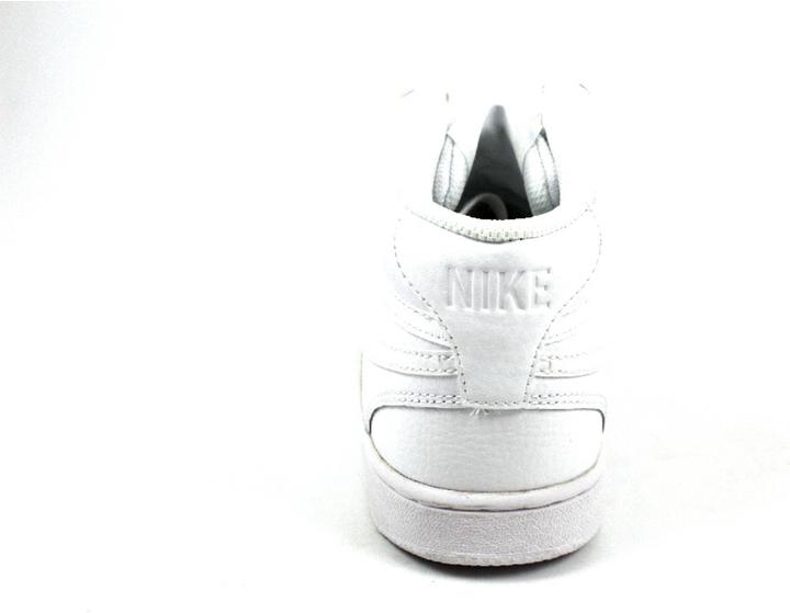 Produktbild Nike Sneakers (42)