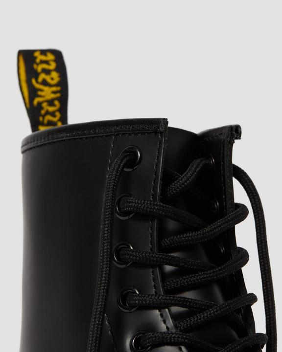 Actual product image Dr. Martens boots (38)