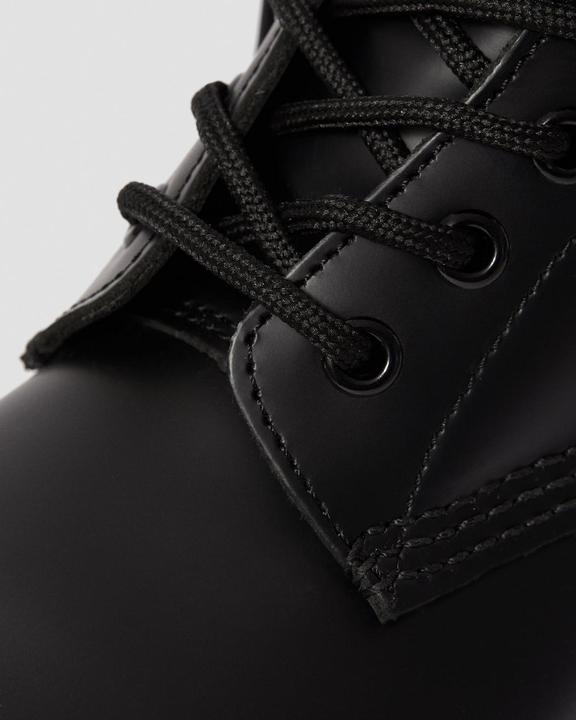 Actual product image Dr. Martens boots (38)