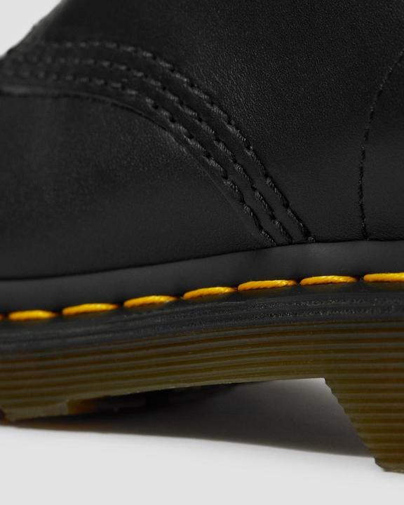 Actual product image Dr. Martens 1460 (36)