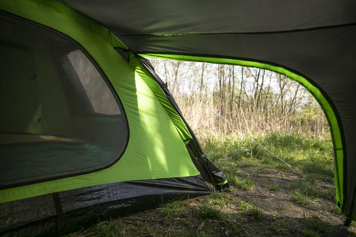 Actual product image Peme Taurus 3 (Tunnel tent, 5 kg, 3 persons)