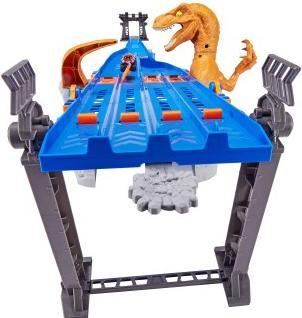 Actual product image Zuru Auto-Track Raptor attack set